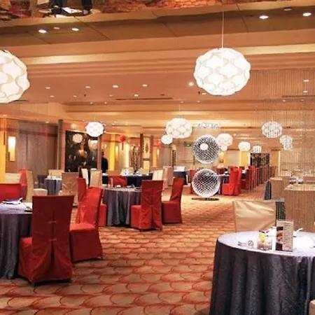 China Hotel Guangzhou - Subway Direct To Pazhou Exhibition Center, Free Shuttle During Canton Fair & Exhibitor Registration Counter 